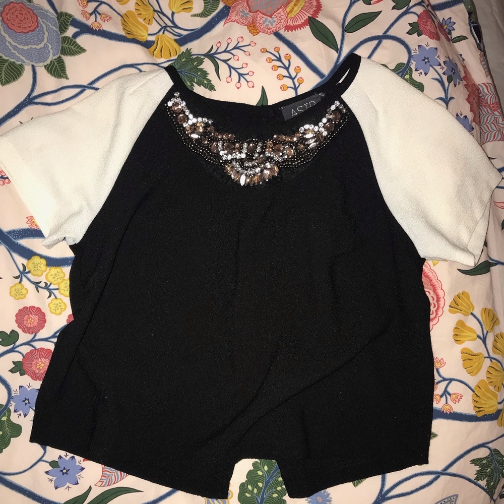 ASTR Midi Top With Embellished Collar